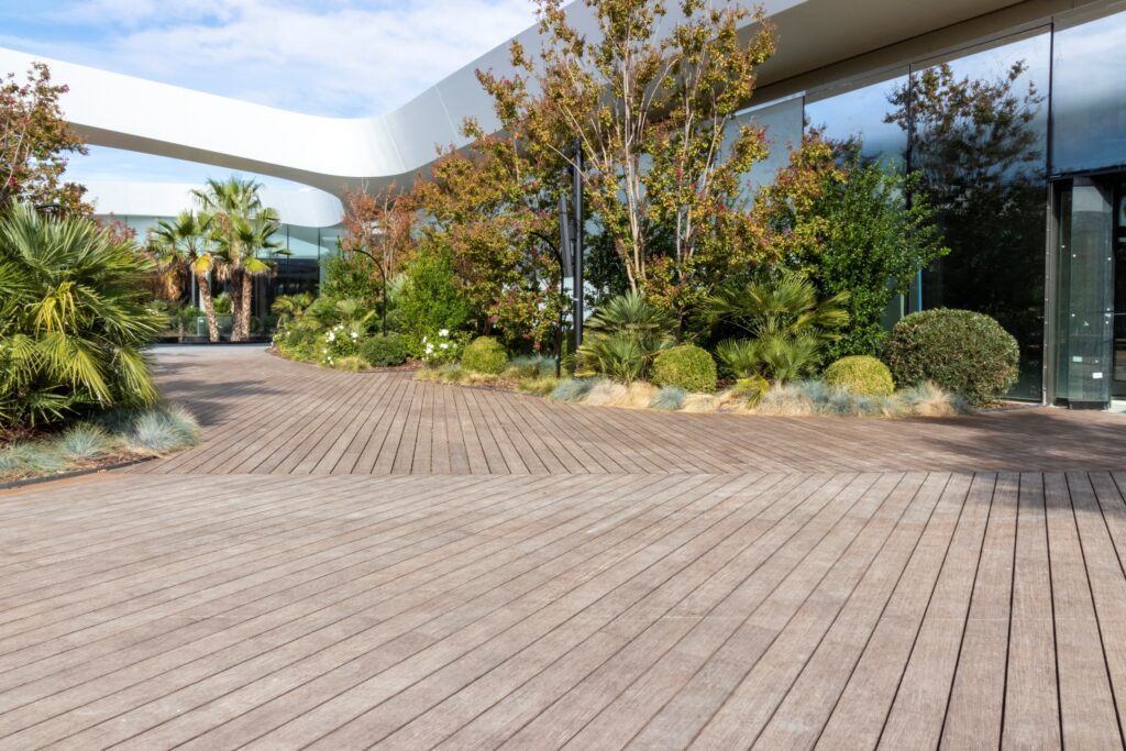 El nuevo centro comercial Oasiz Madrid apuesta por el bambú sostenible de MOSO